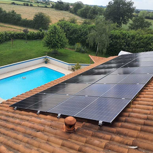 Photo d'une installation d'autoconsommation photovoltaique à poitiers